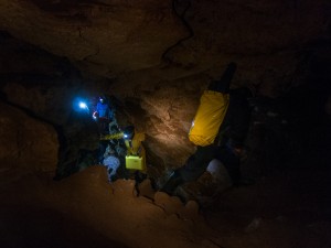 Read more about the article Погранични пещерняшки занимания